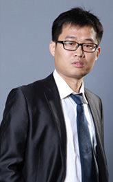 杨忆菲