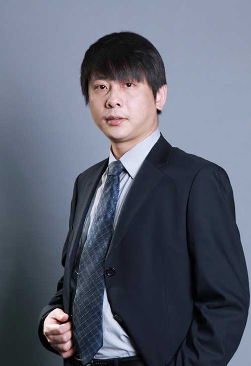 杨忆菲