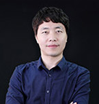 杨忆菲