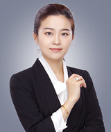 杨忆菲