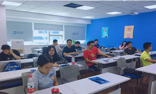 新航道雅思学习环境