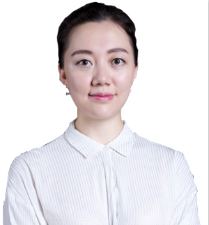 杨忆菲