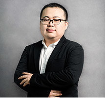 杨忆菲