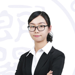 杨忆菲